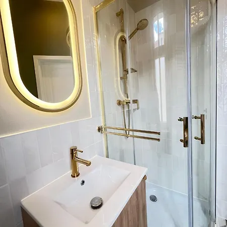 Grey 1 Апартаменты *