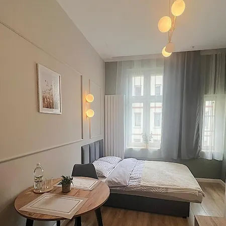 Grey 1 Апартаменты *